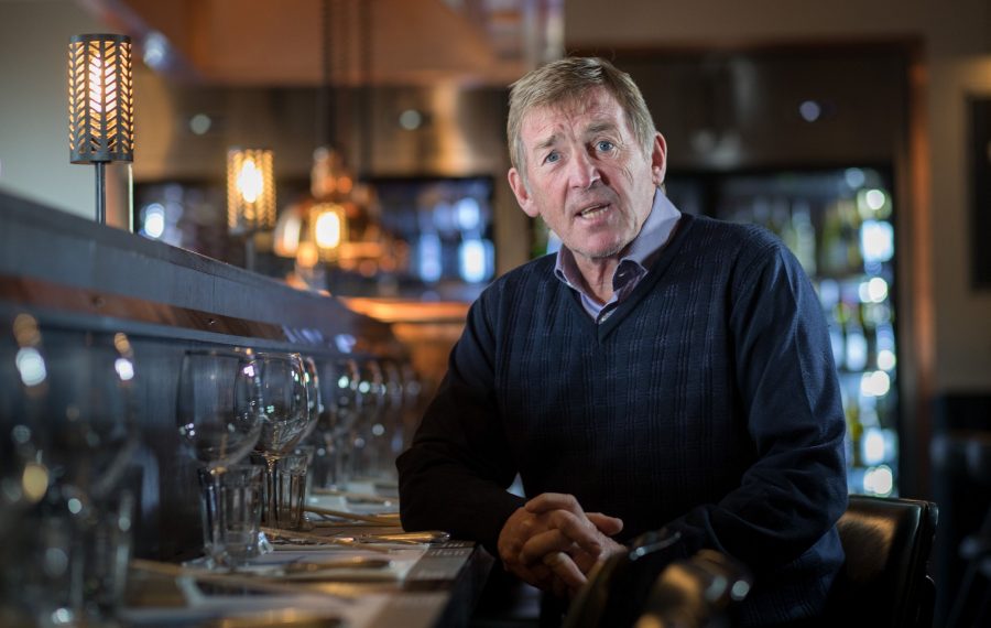 Kenny Dalglish on pyhä mies, jonka pahoista teoista kerrotaan passiivissa