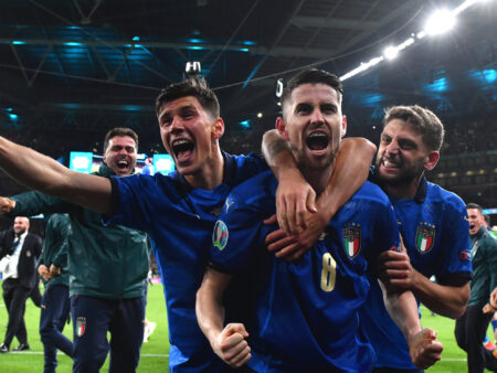 Italia murskasi Espanjan sydämet, koska se oli eheämpi ja timanttisempi joukkue