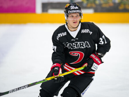17-vuotias Joakim Kemell on suomalaisen jääkiekon uusi sensaatio