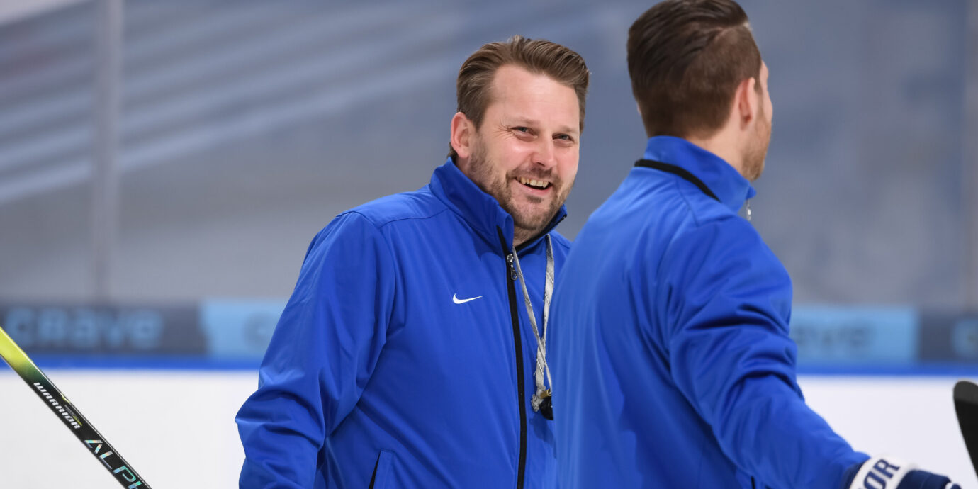 Antti Pennanen toivoo, ettei pelaajilta viedä yleisöä pois nuorten MM-kisoissa