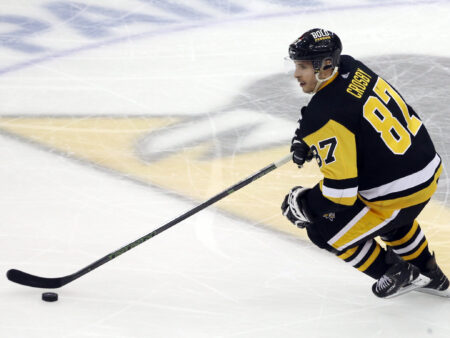 Pittsburghin koutsi salamyhkäinen Crosbyn tilanteesta