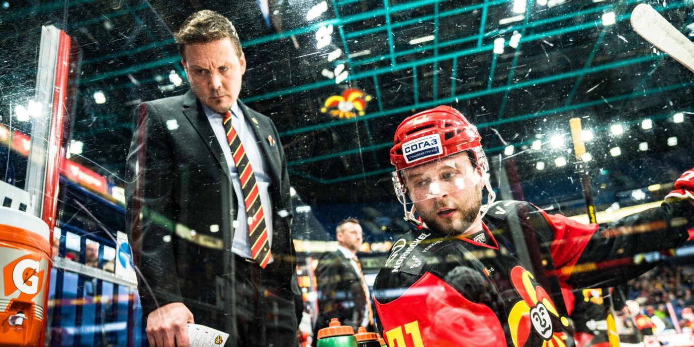 Urheiluoikeuden asiantuntija tyrmää pelkästään Jokereita koskevat KHL-ehdot