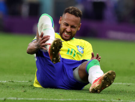 Neymarin nilkkavamma estää pelaamisen