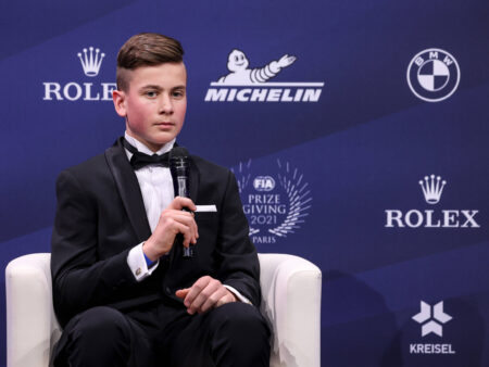 16-vuotias Taponen siirtyy nyt Formula 4 -auton rattiin