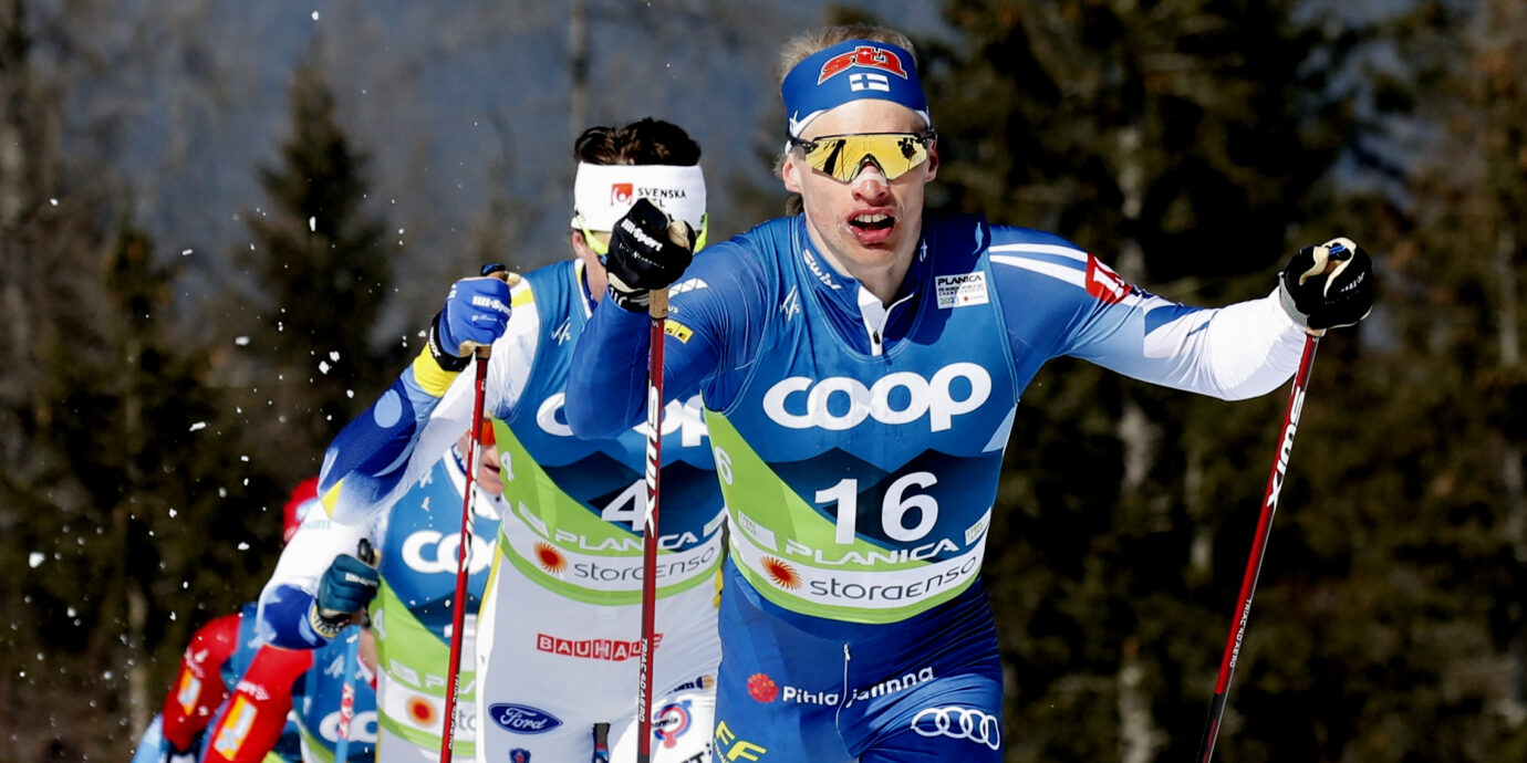 Suomalaiset voisivat ottaa oppia USA:n hiihdosta, mitä tarkoittaa kansallinen joukkuehenki