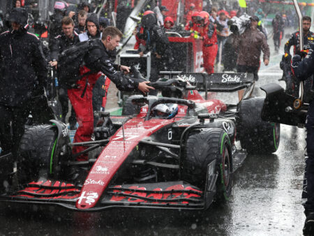 Valtteri Bottas nautti sateesta, mutta Alfa Romeo ei muiden vauhdista