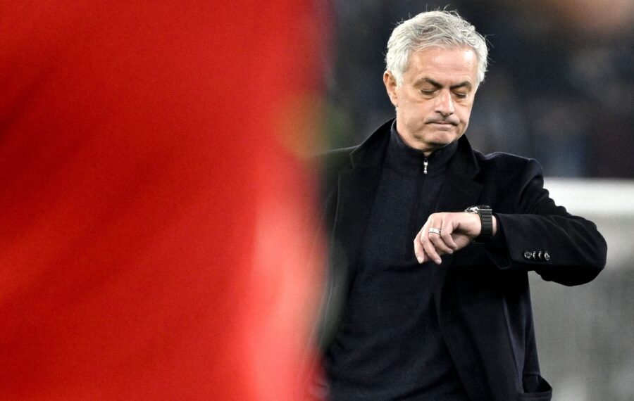 José Mourinhosta on tullut potkuautomaatti, mutta hänen persoonaansa on pakko rakastaa
