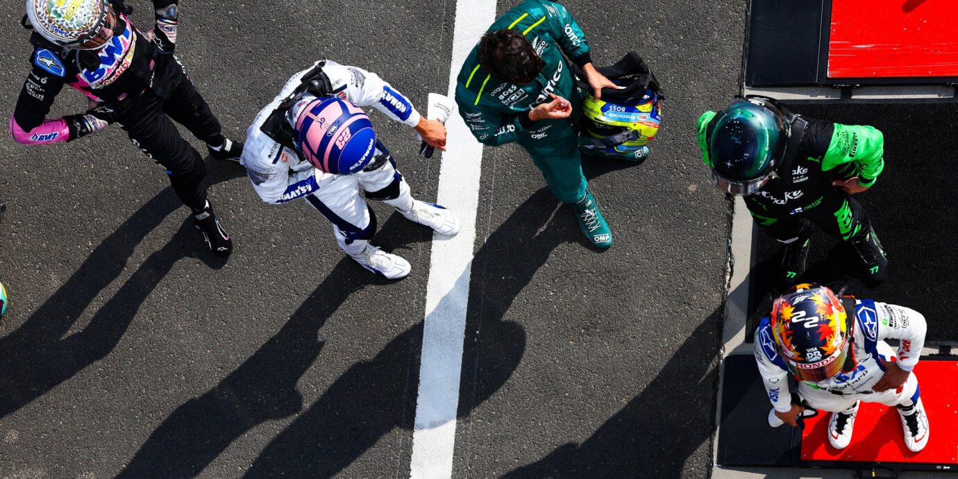 Asiantuntija ei usko Valtteri Bottaksen saavan käteensä huimaavaa jokerikorttia