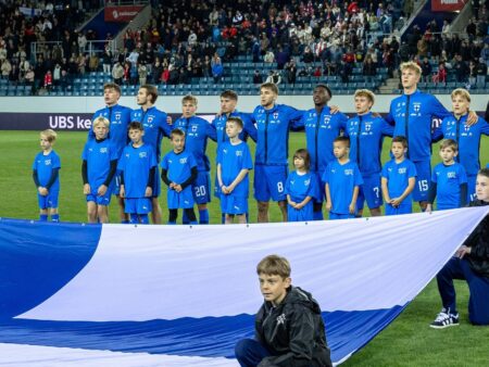 Pikkuhuuhkajat samaan EM-lohkoon Hollannin kanssa