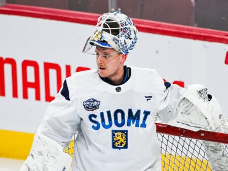 Leijonien maalille nouseva Kevin Lankinen iloitsee Ruotsi-ottelun ”mahtavasta haasteesta”