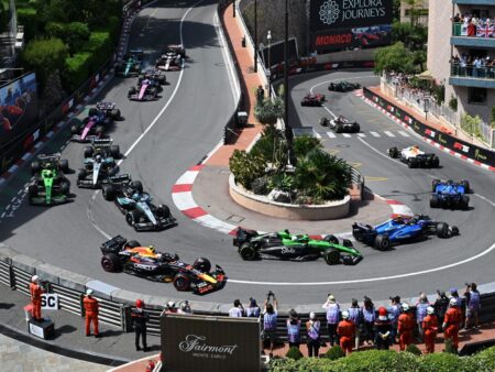 Kimi Antonellin loisto ottanut takapakkia – asiantuntija päästäisi Valtteri Bottaksen irti