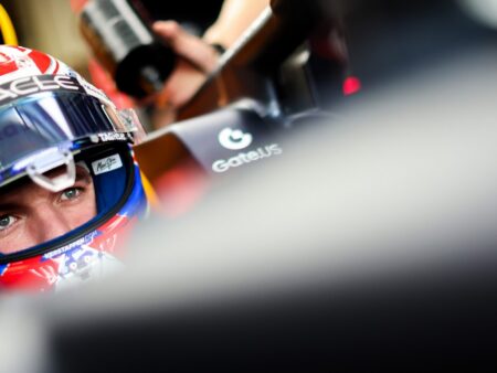 Max Verstappen näytti suuruutensa ajamalla paalulle Miamin aika-ajoissa