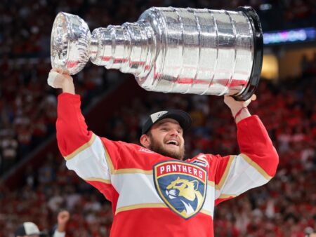 NHL on oodi vapaan kilpailun rajoittamiselle – ja Florida Panthers siitä malliesimerkki