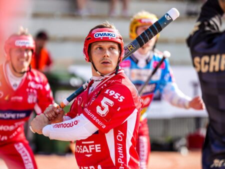 Nyt alkaa syksyn julmin humppa, jossa Hamina näkee tien valoon ja Imatra pimeyteen