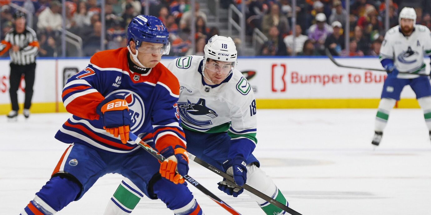NHL-kaudessa yksi suosikki, mutta mehukkaimmat suomalaistarinat kuplivat pinnan alla
