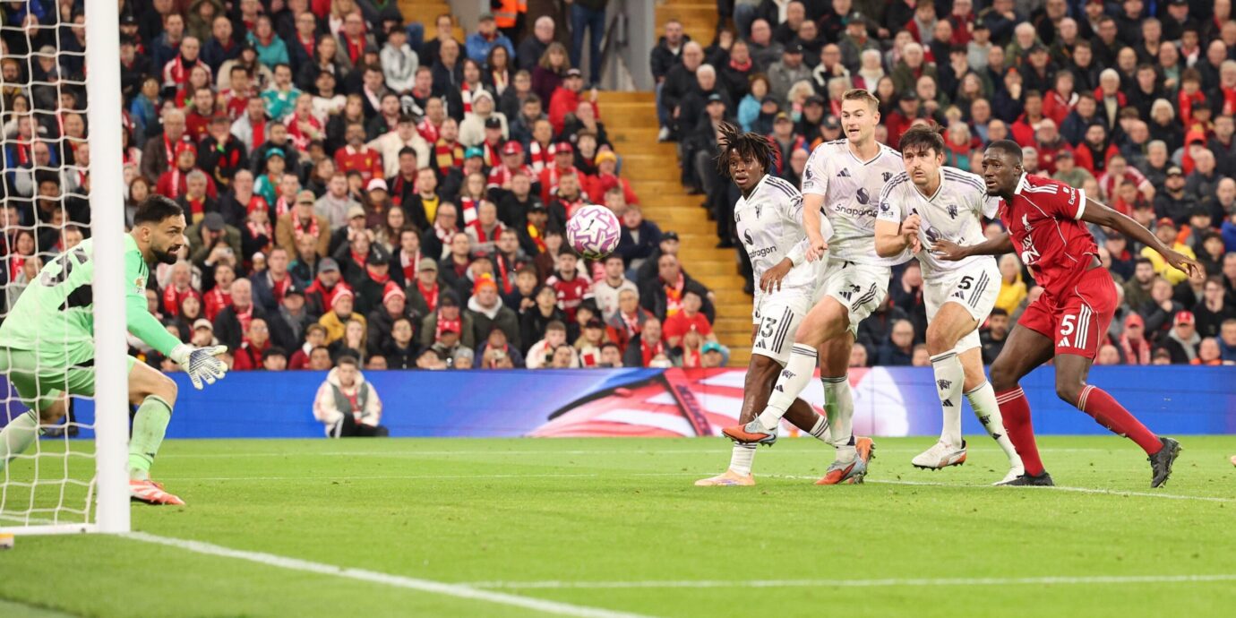 Manchester Unitedilla on syytä tuulettaa, mutta Liverpoolilla riittää miettimistä