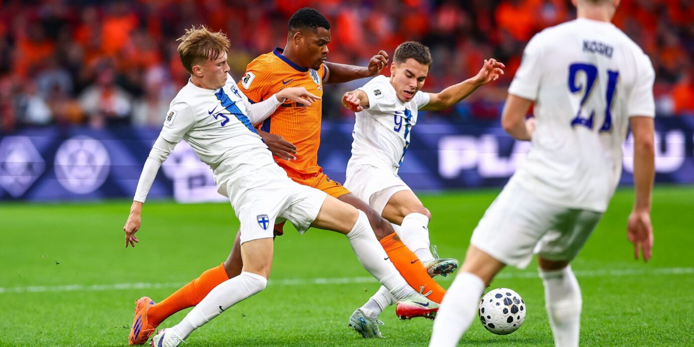 Hollanti pisti Huuhkajat armottomaan kylpyyn Amsterdamin illassa