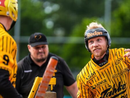 Hyvinkään harjoituksissa haisee jälleen hiki, kesällä sen on karsittava pelokkuus lyöntipelistä