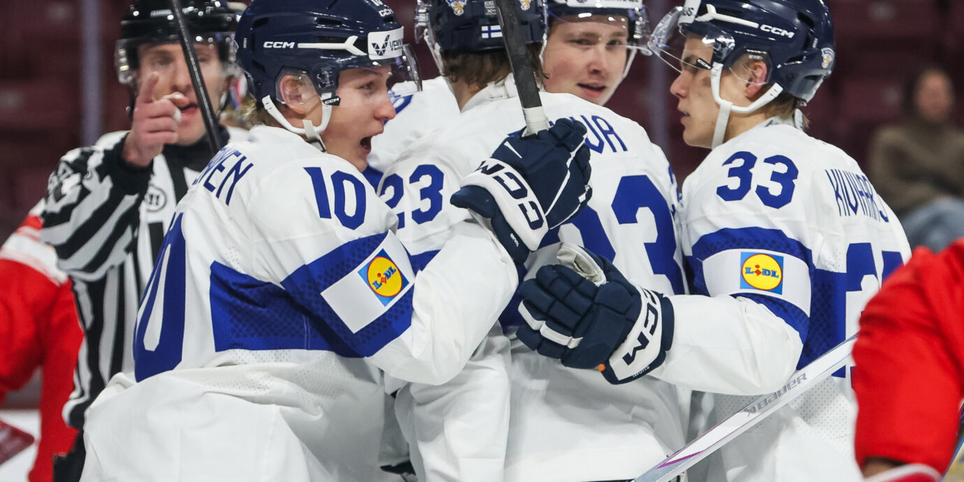 Nuoret Leijonat pöllytti odotetusti Tanskaa MM-avauksessaan