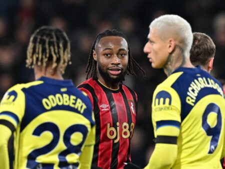 Manchester City ostaa katsojien villitsijän, muttei ratkaise kaupalla suurinta ongelmaansa