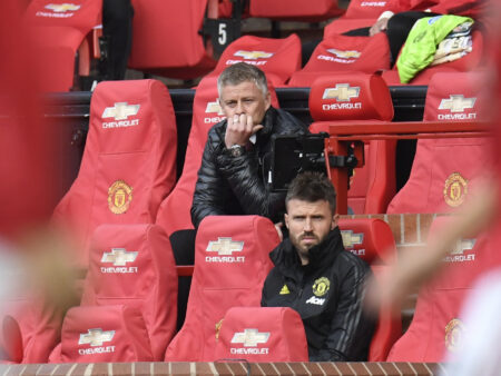 Manchester United turvautuu jälleen laastariin, kun potilas tarvitsisi oikeasti puukkoa