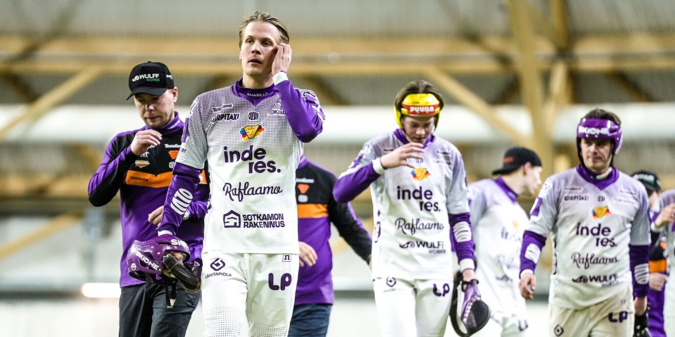 Hannes Pekkinen, Konsta Kettunen ja Elmeri Purmonen siirtymässä Kiteen Palloon 2027