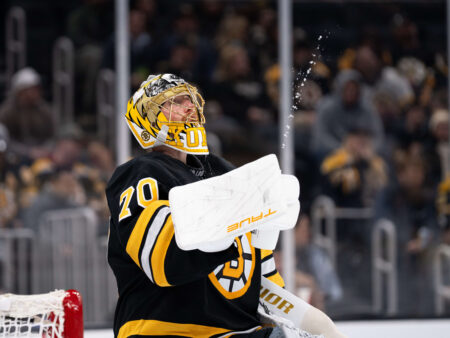 Joonas Korpisalo iloitsi torjumastaan Bostonin ensimmäistä nollapelistä yhdeksään vuoteen