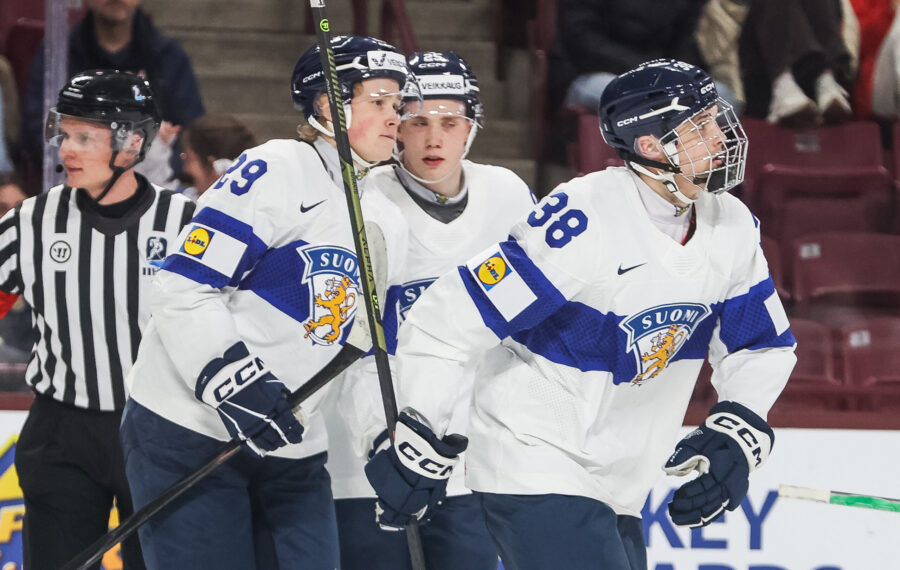 Alun hurja taistelu ei riittänyt Nuorilta Leijonilta – Kanada parempi