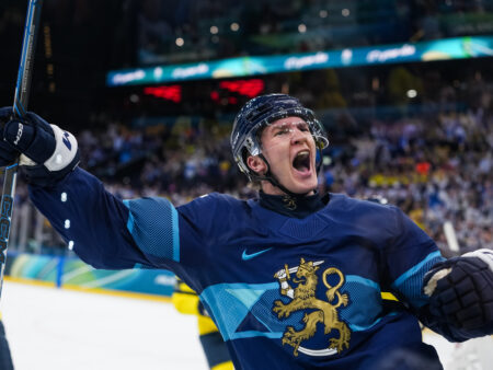 Sensaatio pakettiin – rankkaa ruoskaa saaneet Leijonat karjui Ruotsin polvilleen