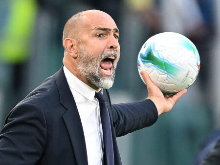 Tottenham palkkasi riskialttiin pikaliimamiehen eikä sen säilyminen Valioliigassa ole varmaa