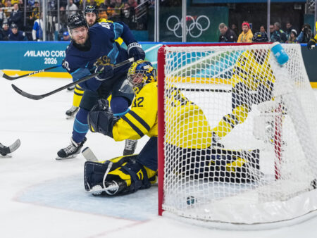 Lahjomattomat podcast is back: Raju arvio Leijonien saumasta olympiakultaan Milanossa