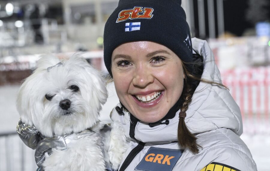 Kerttu Niskanen yhdistelmäkisan viides – sai vapaan lenkillä pienen hajujäljen jopa mitalista