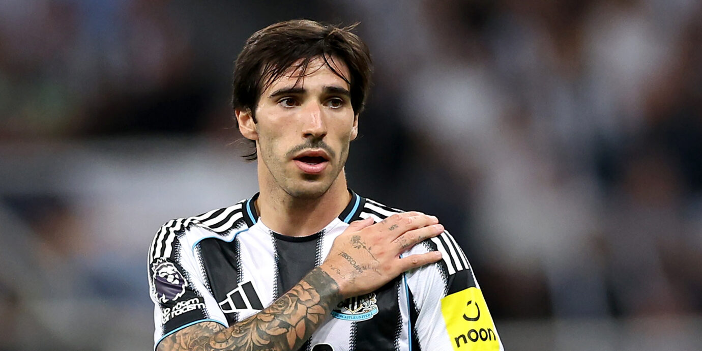 Kohu Sandro Tonalin siirrosta Arsenaliin kertoo, millaista tivolia siirtomarkkinat ovat