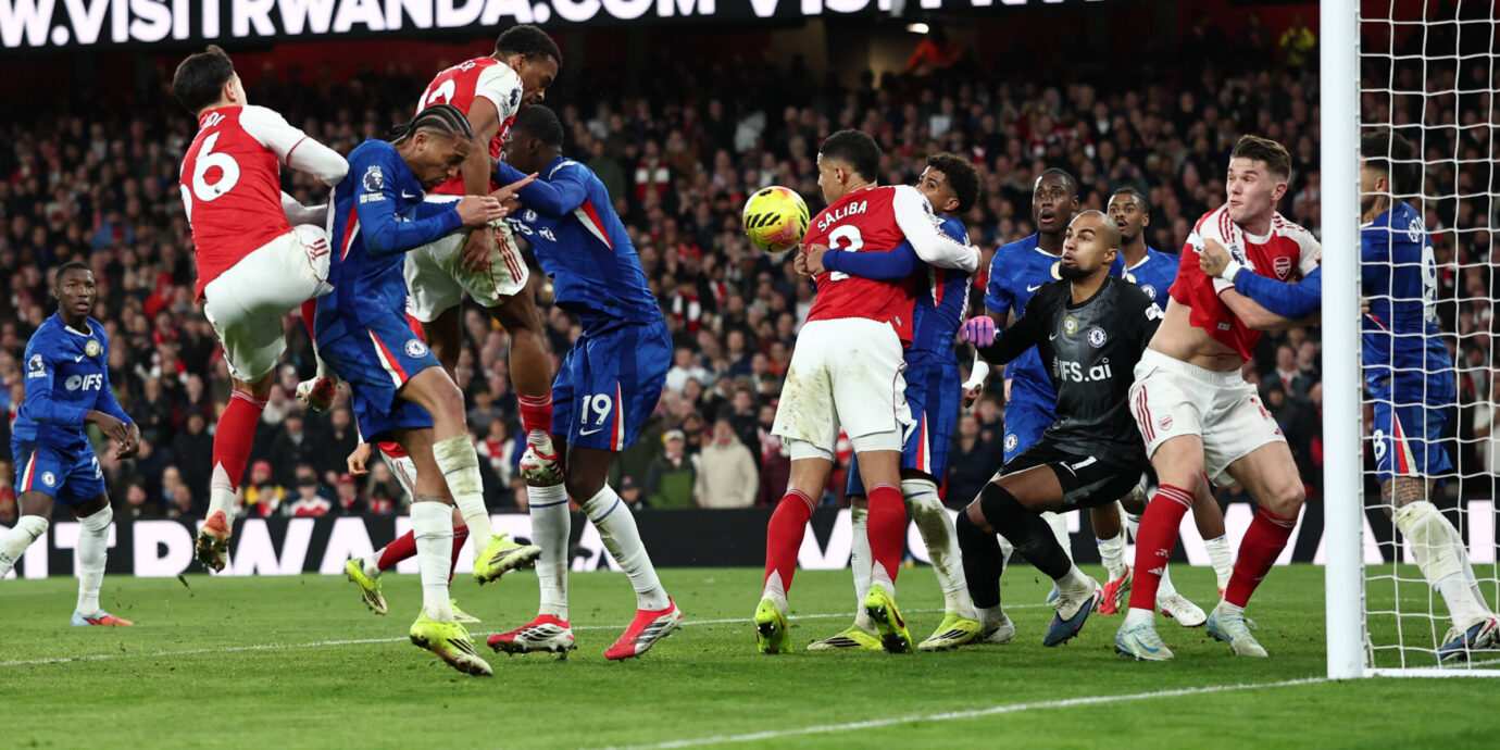 Kulmapotkuista on tullut jalkapallossa vastenmielistä painimista, johon on pakko puuttua