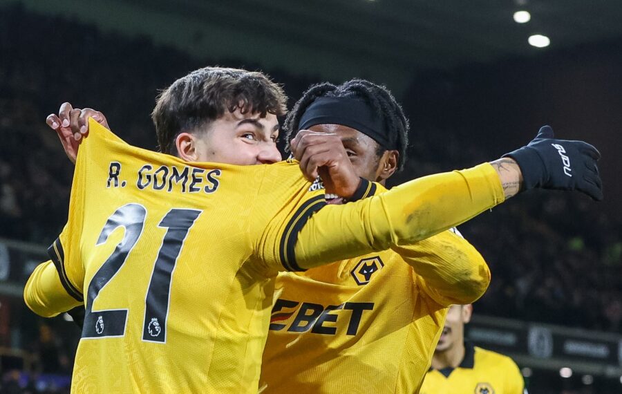 Valioliigassa on kaksi varmaa putoajaa, mutta kolmannelle paikalle on tunkua