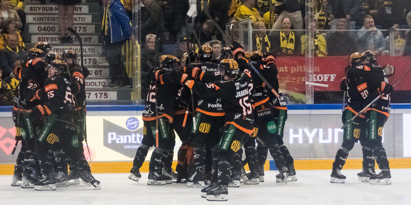 KooKoo kirjoittaa nimensä historiaan – Ilvekselle jäi tyhmyydestään jossiteltavaa