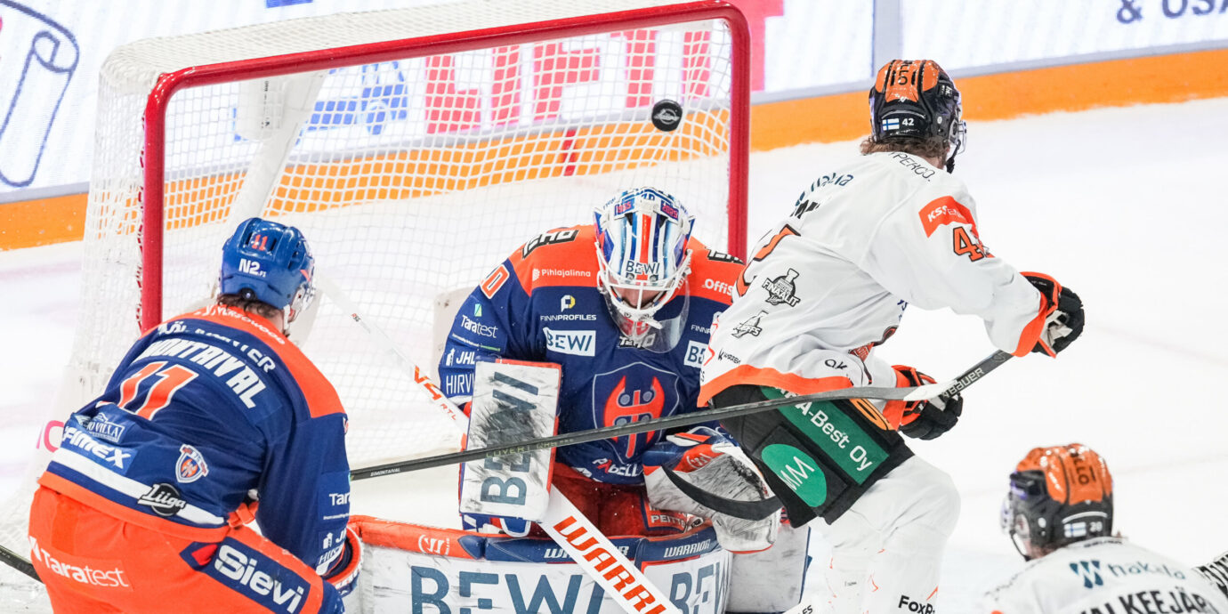 KooKoo luisteli Tampereen traktorilta jalat alta ja oli pelillisesti numeroita parempi