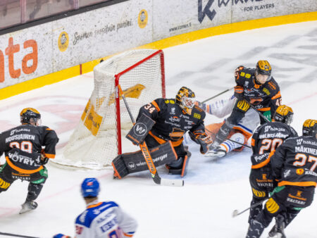 KooKoolle toinen voitto – Tappara ei vieläkään pelaa täydellä sydämellä finaalisarjaa