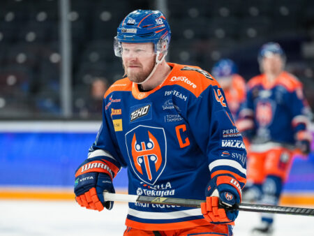 Tapparan tyrmäävällä esityksellä oli Otto Rauhalan ja muiden duunareiden kasvot