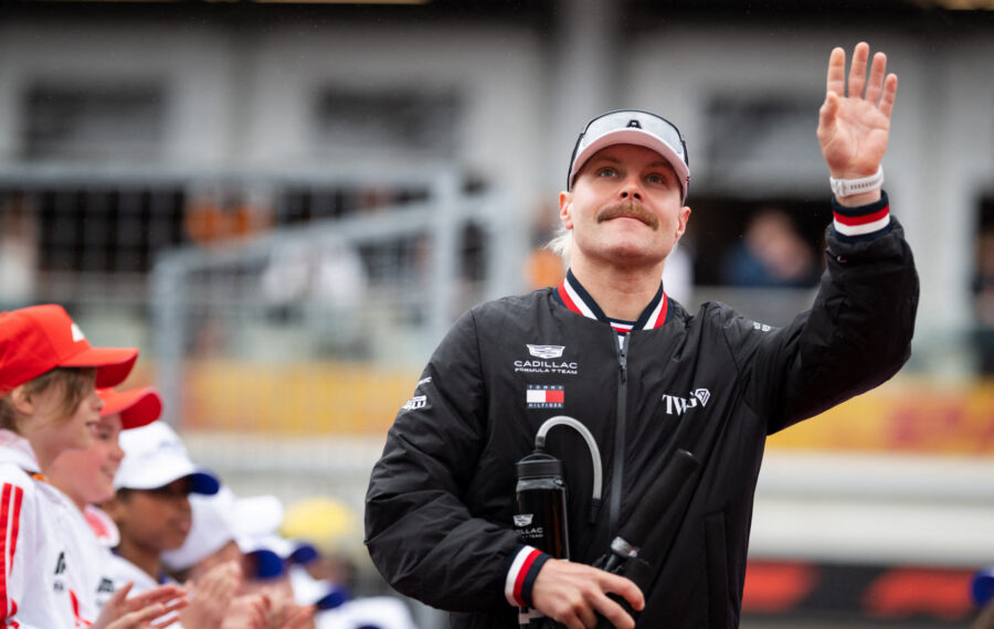 Valtteri Bottaksen autoon tulee Silverstonessa jälleen uusia osia, mutta se ei tee yöstä päivää