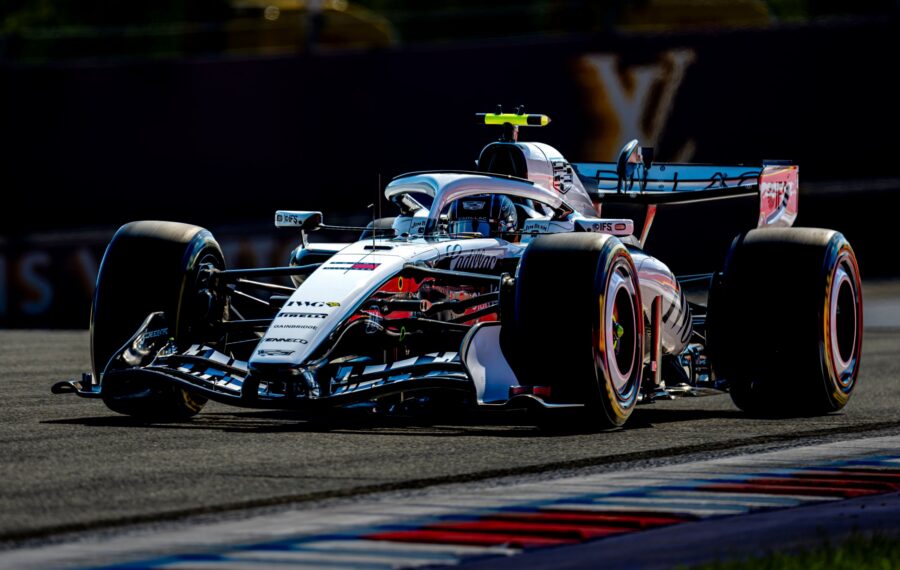 Valtteri Bottaksen ja Cadillacin synkän tilanteen takana on yksi ratkaiseva päätös