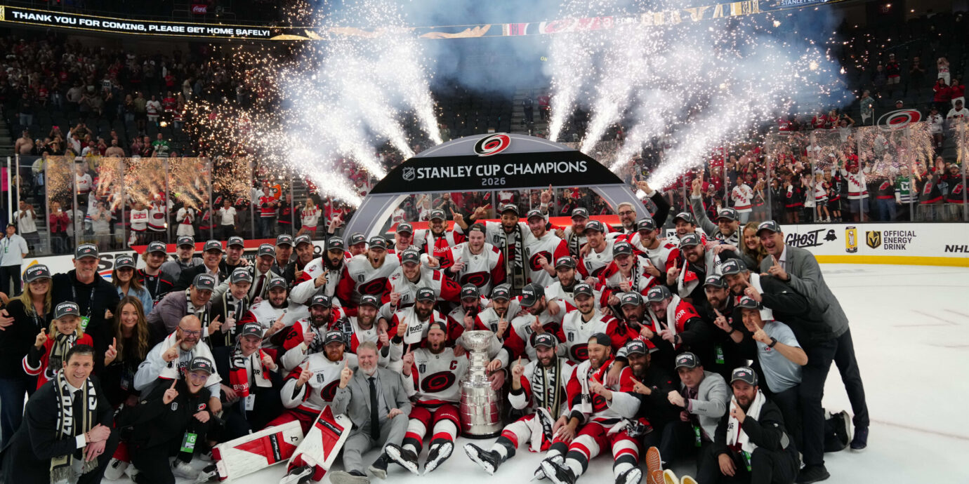 Sebastian Ahon Carolina Hurricanes voitti Stanley Cupin
