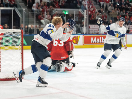 Konsta Helenius iski Leijonat maailmanmestariksi ja nimensä ikuiseen historiaan