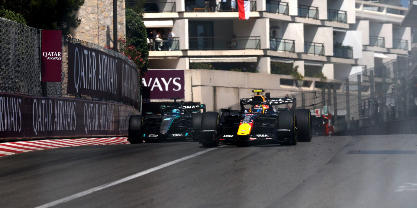 George Russell ajaa italialaisterrieriä takaa ja tulevaisuudestaan Mercedeksellä