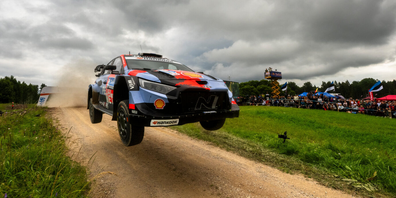 Esapekka Lappi lähtee Jyväskylään huuhtomaan Viron MM-rallin pettymykset