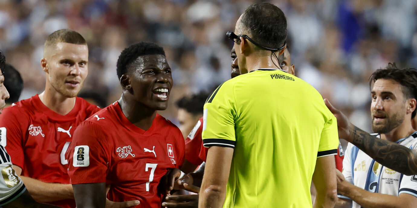 Fifa todennäköisesti haluaakin VAR:in synnyttävän intohimoja, koska se palvelee bisnestä