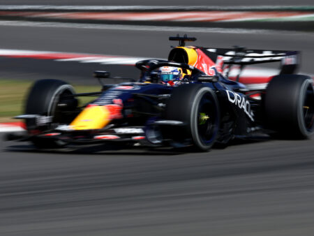 Asiantuntija ei tyrmää F1-maailmaa ravistelevia hurjia uutisia Max Verstappenista