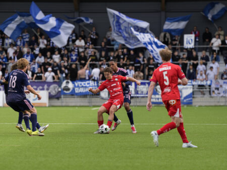 Jaroa ei kusetettu, koska se oli itse jättänyt aitaan Herman Sjögrellin kokoisen raon