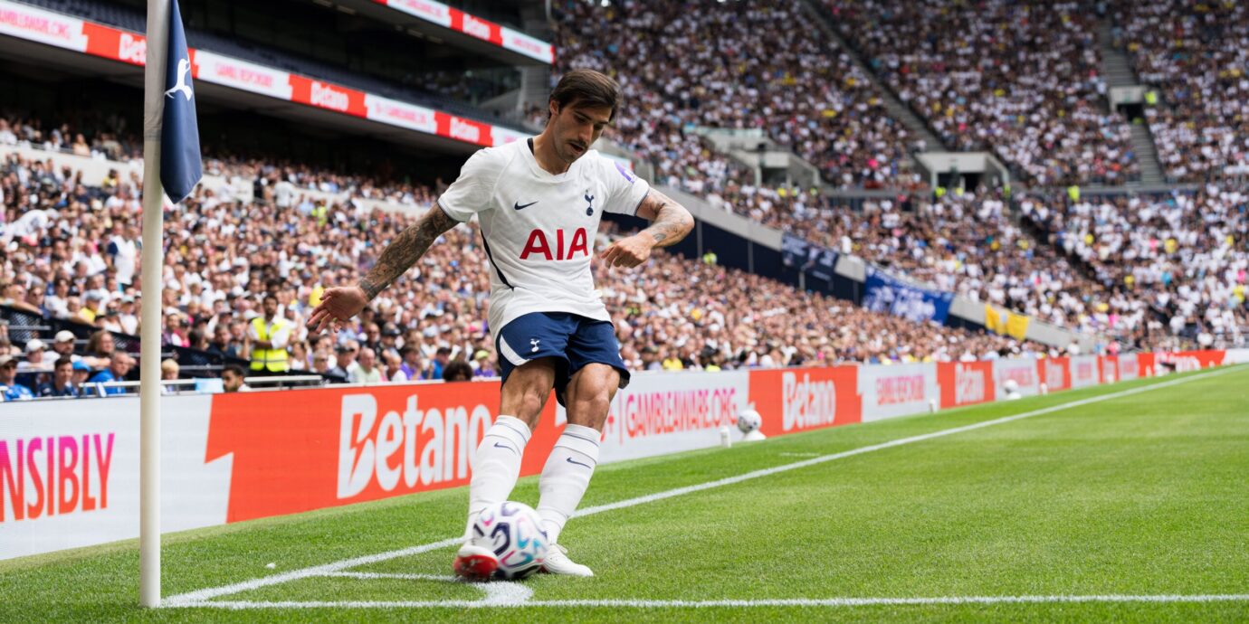 Röyhkeys siirtomarkkinoilla kertoo Tottenhamin kunnianhimosta, mutta tuloksiin on vielä matkaa