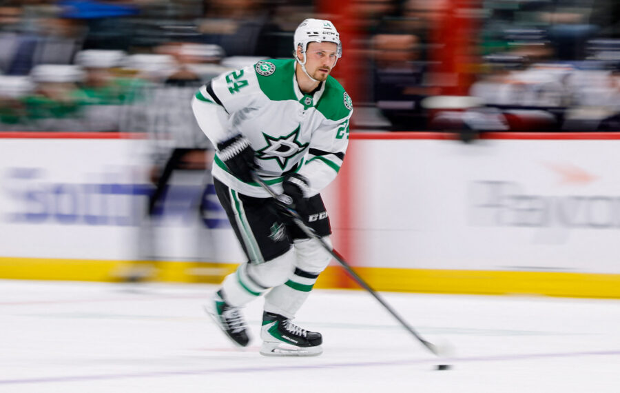 Roope Hintz naureskeli tappelussa kipeytyneille sormilleen ja ratkaisi kostovoiton